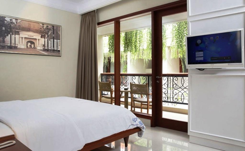 Seminyak Lagoon All Suites Hotel Экстерьер фото