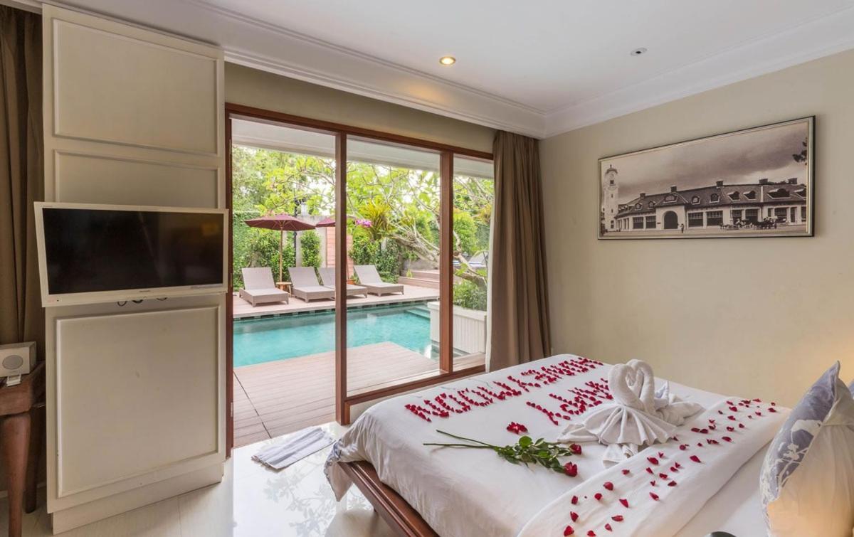 Seminyak Lagoon All Suites Hotel Экстерьер фото