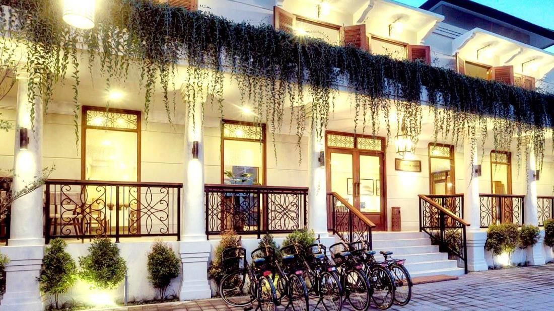 Seminyak Lagoon All Suites Hotel Экстерьер фото